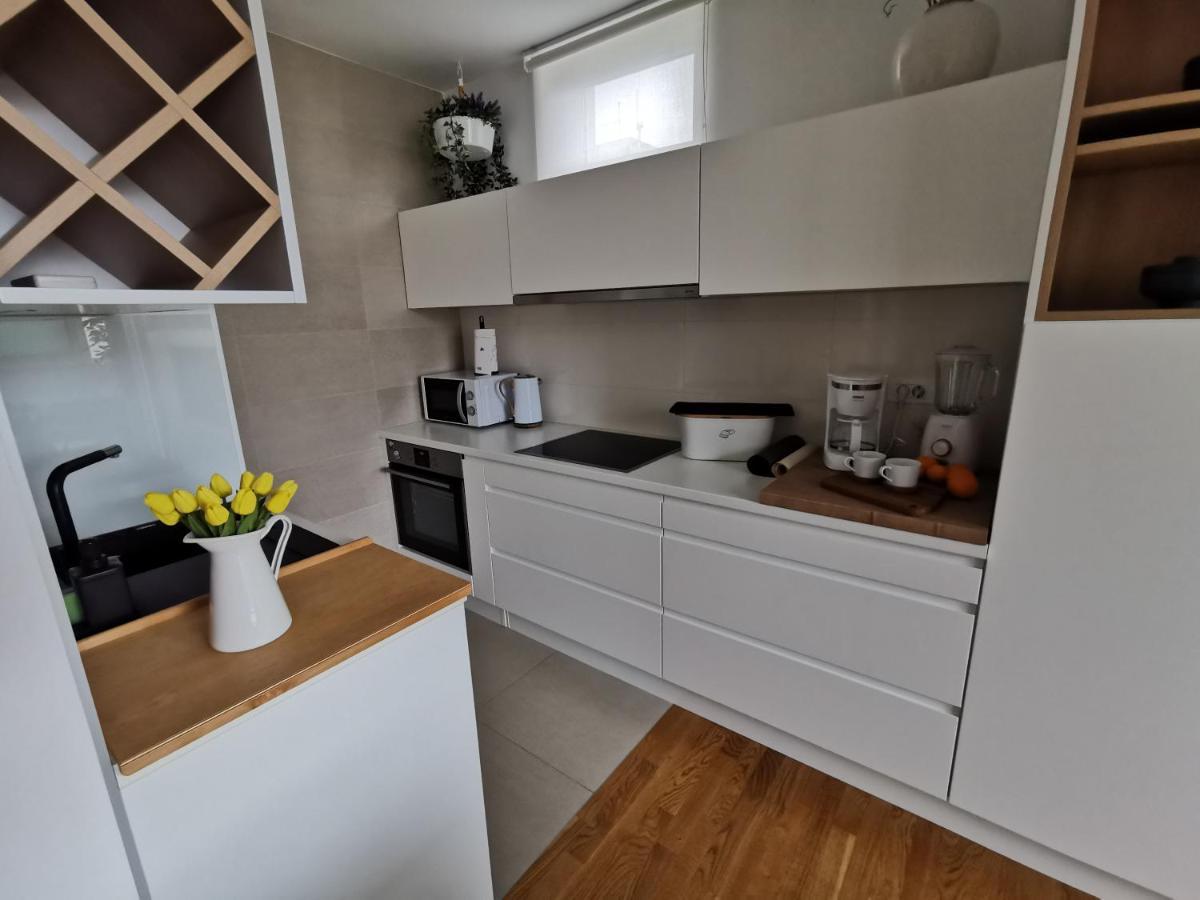 Appartement White 5 *